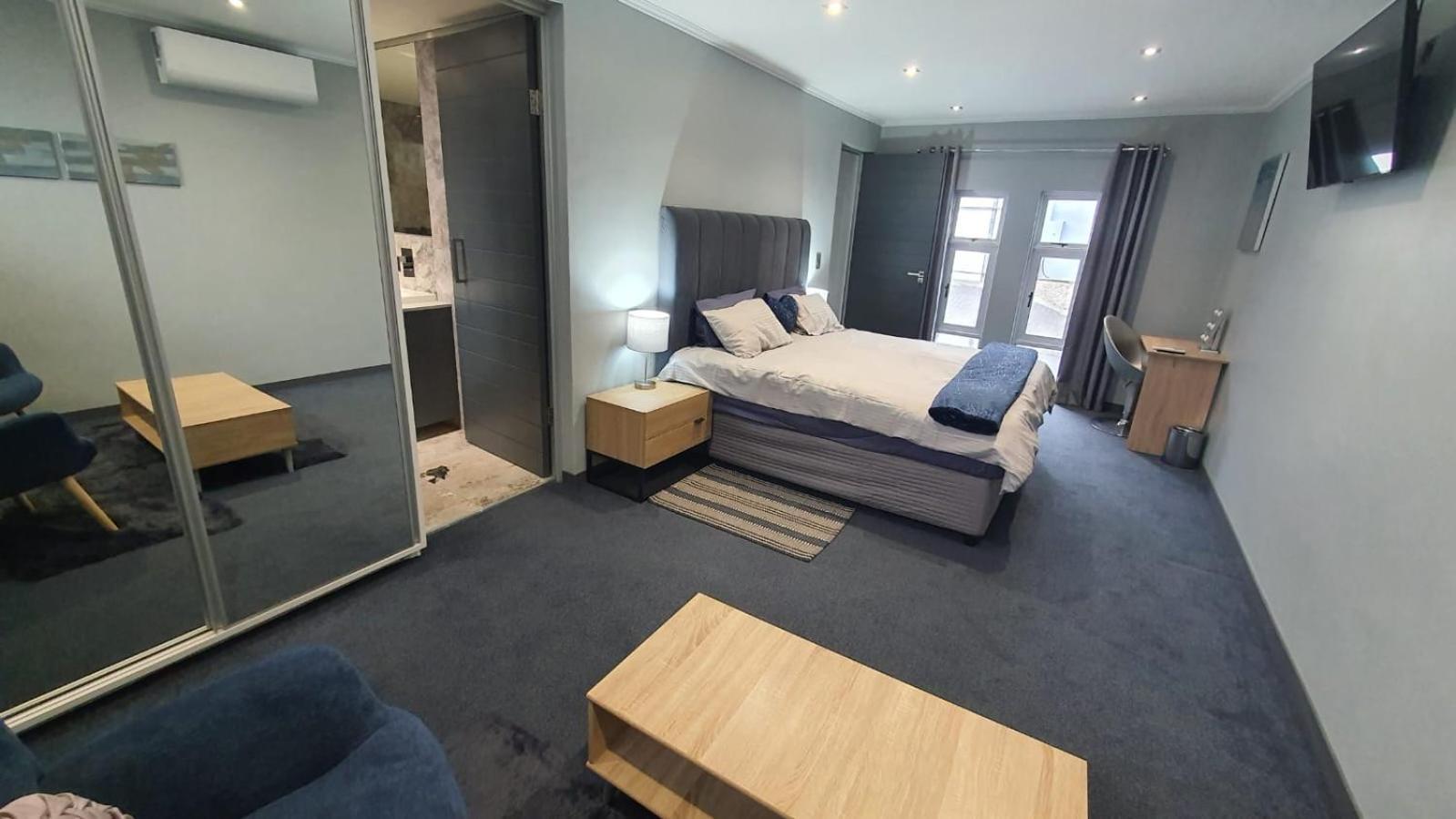 Villa Marble Blue Cape Town